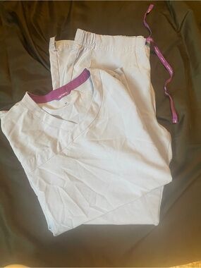 Women’s Carhartt Scrub set Ceil blue Medium
